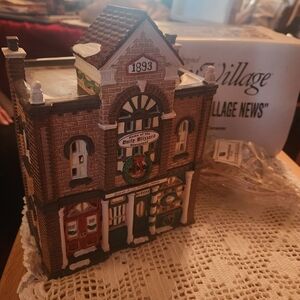 Department 56 Print Shop And Village News Building